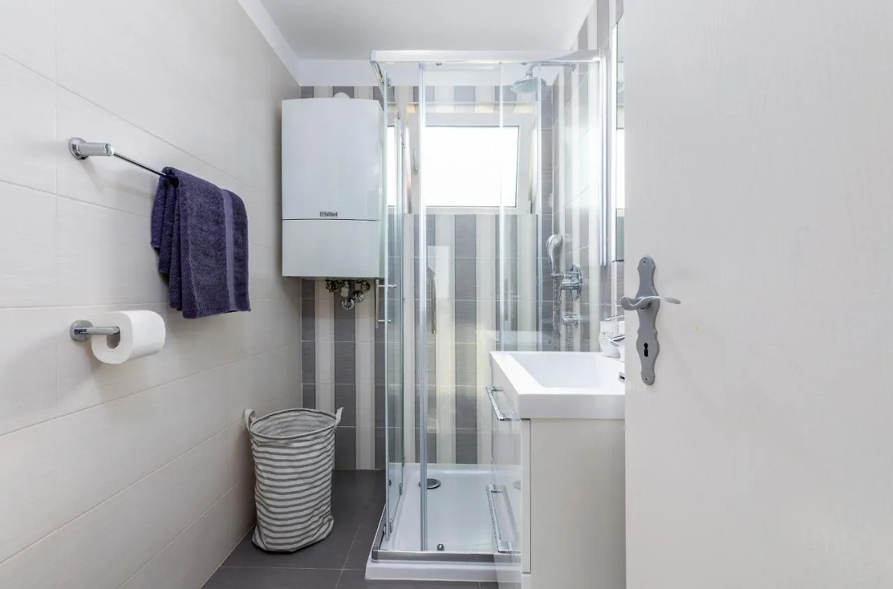 Apartmani Miki Vinkuran