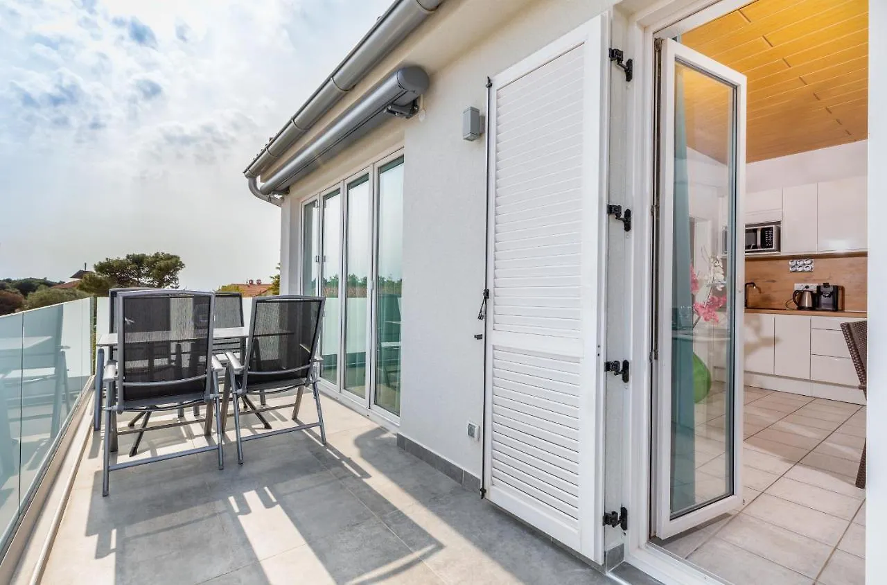 Apartmani Miki Vinkuran