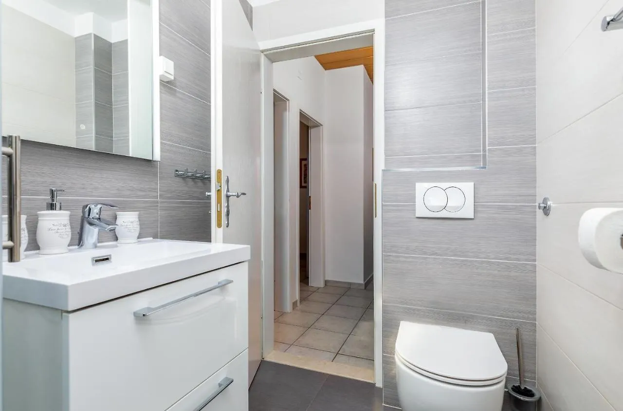 Apartmani Miki Vinkuran Apartment
